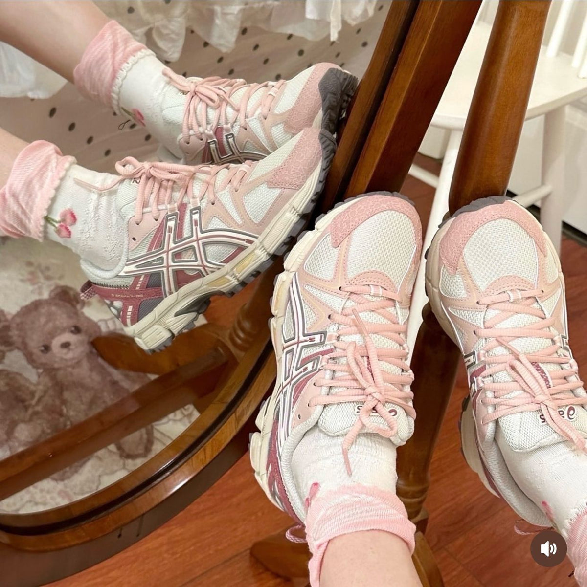 ASICS GEL - Kahana 8 - White / Pink - FAVELA