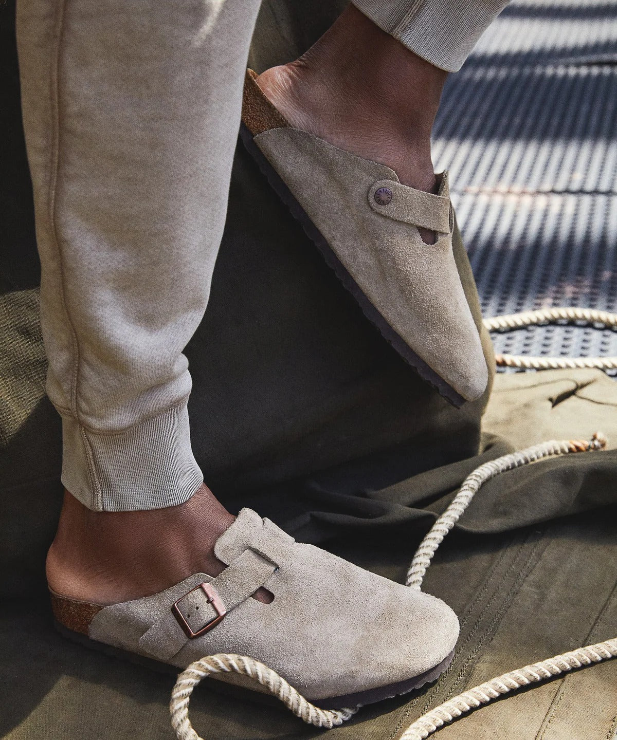 BIRKENSTOCK BOSTON SOFT FOOT BED - BEIGE