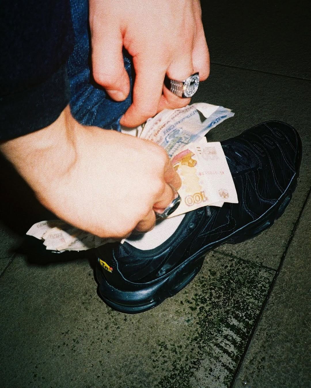 Nike Air Max TN Triple Black - CHEARTZ